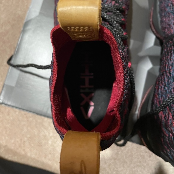 LeBron 15 “New Heights” size 10 main image 10